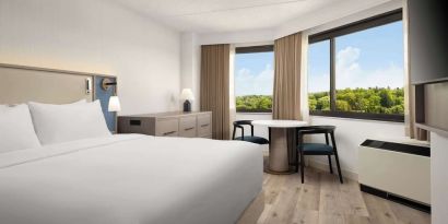 Bright and spacious day use room at Sonesta White Plains Downtown.