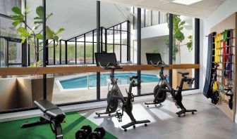 Fitness center at Sonesta White Plains Downtown.