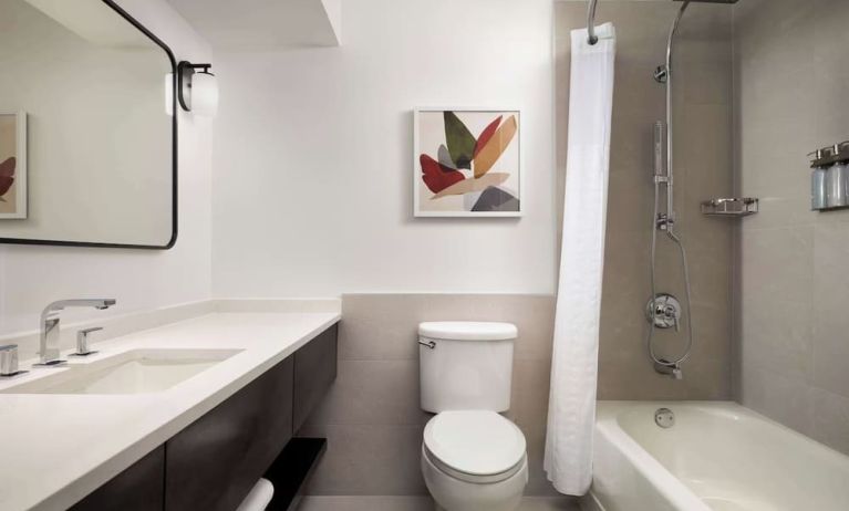 Private guest bathroom at Sonesta White Plains Downtown.