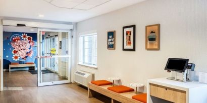 Lobby workspace at Sonesta Simply Suites Jersey City.