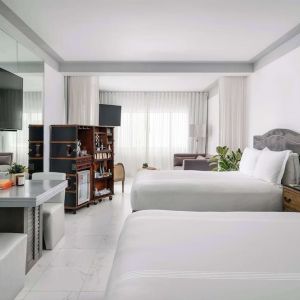 Day use twin room at Nautilus Sonesta Miami Beach.
