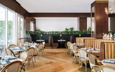 On-site restaurant at Nautilus Sonesta Miami Beach.