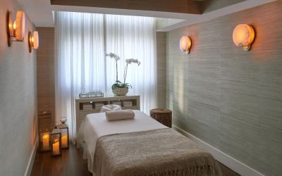 Spa treatments at Nautilus Sonesta Miami Beach.