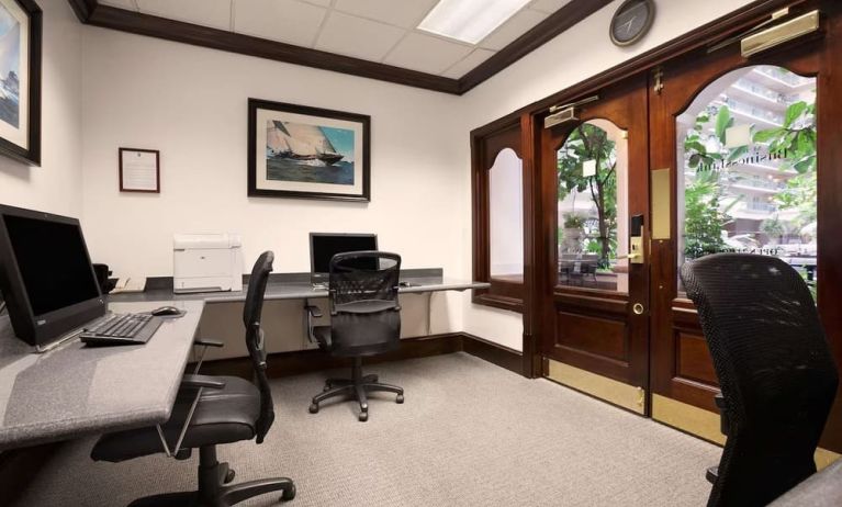 Business center available at Embassy Suites By Hilton San Francisco Airport Waterfront.