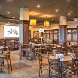 Dining area perfect for coworking at Embassy Suites By Hilton San Francisco Airport Waterfront.