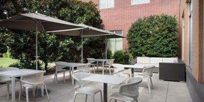 Courtyard perfect for coworking at Hilton Garden Inn Fort Worth Medical Center.
