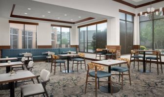 Dining area perfect for coworking at Hilton Garden Inn Fort Worth Medical Center.