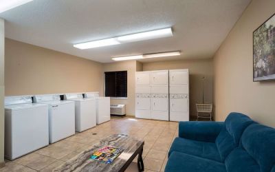 Laundry service is available for guests at Sonesta Simply Suites Des Moines.