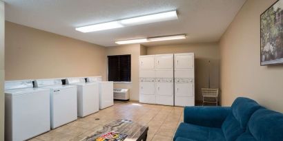 Laundry service is available for guests at Sonesta Simply Suites Des Moines.