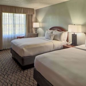 Day use twin room with work desk at Sonesta Atlanta Airport South.