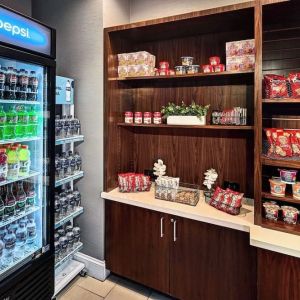 Convenience store at Sonesta Atlanta Airport South.