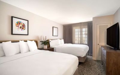 Day use twin room at Sonesta ES Suites Denver South - Park Meadows.