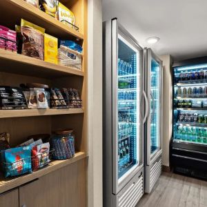 Convenience store at Sonesta ES Suites Denver South - Park Meadows.