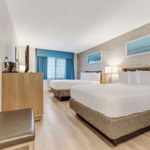 Day use twin room at Sonesta Anaheim Resort Area.
