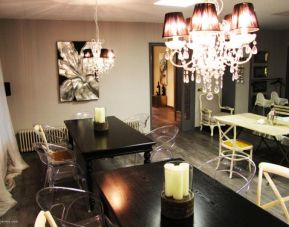 Hotel L'Ast, Banyoles