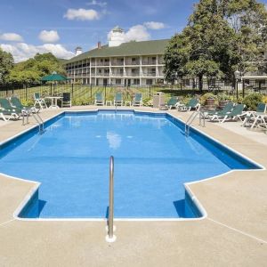 Outdoor pool at Fairbanks Inn.