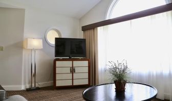 TV lounge at Fairbanks Inn.