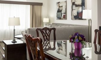 Dining room at Fairbanks Inn.