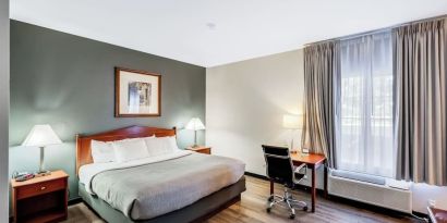 King suite at Quality Inn & Suites Liberty Lake - Spokane Valley.