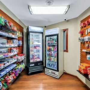 Snack bar at Quality Inn & Suites Liberty Lake - Spokane Valley.