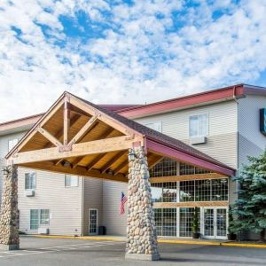 Hotel exterior at Quality Inn & Suites Liberty Lake - Spokane Valley.