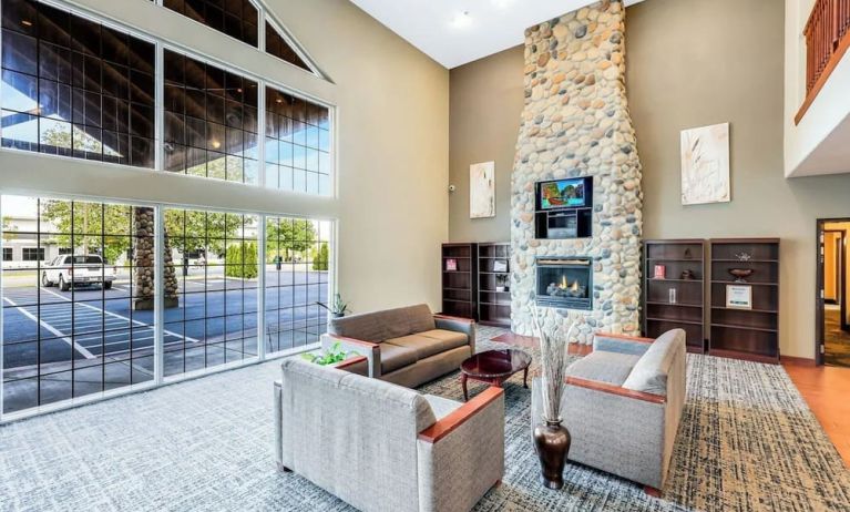Coworking lounge at Quality Inn & Suites Liberty Lake - Spokane Valley.