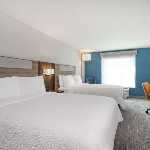 Bright and spacious day use twin room with work desk at Holiday Inn Express & Suites Bensenville - O'Hare.