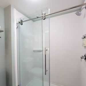 Private guest bathroom with shower and free toiletries at Holiday Inn Belcamp - Aberdeen Area.