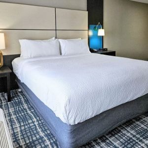 King bed at Holiday Inn Belcamp - Aberdeen Area.