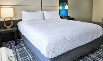 King bed at Holiday Inn Belcamp - Aberdeen Area.