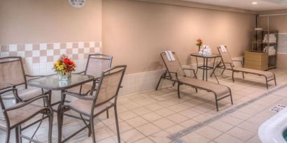 Pool's lounge area at Holiday Inn Belcamp - Aberdeen Area.
