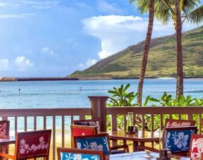 The Royal Sonesta Kaua'i Resort Lihue has four on-site restaurants. 