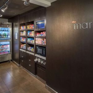 Convenience store at Sonesta Select Seattle Bellevue Redmond.