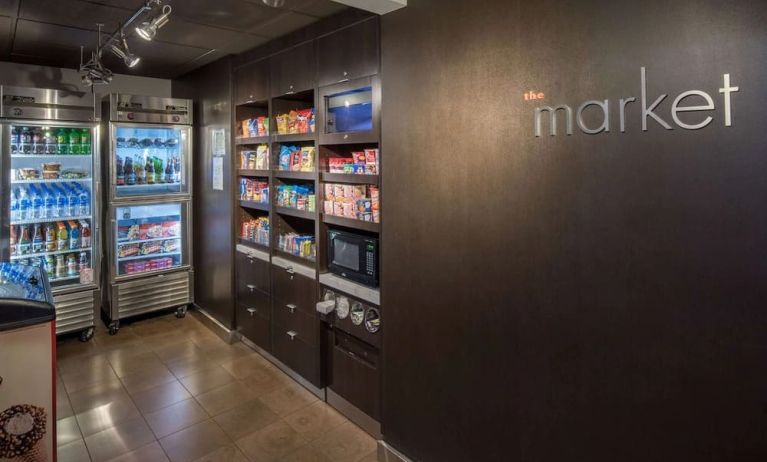 Convenience store at Sonesta Select Seattle Bellevue Redmond.