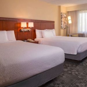 Bright and spacious day use twin room at Sonesta Select Charlotte University Research Park.