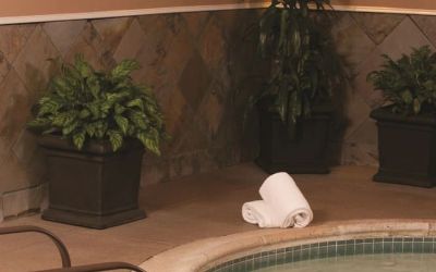 Relaxing indoor spa tub at DoubleTree By Hilton Tulsa-Downtown.

