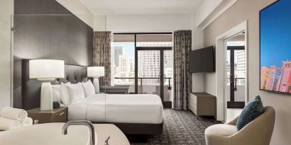 Day use room with tub and balcony at Hilton San Francisco Financial District.