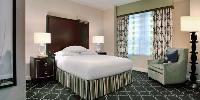 Day use room with natural light at Palmer House A Hilton Hotel.