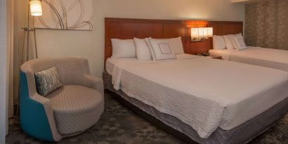 Day use twin room at Sonesta Select Arlington Rosslyn.