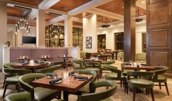 Dining area perfect for coworking at Hilton Garden Inn Memphis Downtown.