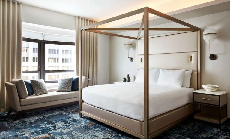 Day use room with natural light at New York Hilton Midtown.