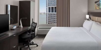 Day use room with work station at Hilton Garden Inn NYC Financial Center/Manhattan Downtown.
