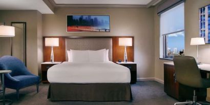 Day use room with work desk at Hilton Chicago.
