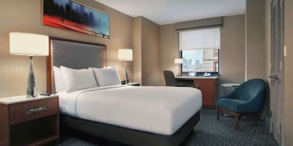 Day use room with work desk at Hilton Chicago.