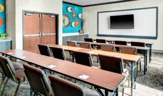 Meeting room at Hampton Inn & Suites By Hilton Atlanta Perimeter Dunwoody.