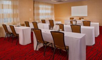 Professional meeting room at Sonesta ES Suites Baltimore BWI Airport.