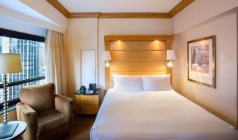 King bed at New York Hilton Midtown.