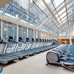 Fully equipped fitness center at New York Hilton Midtown.
