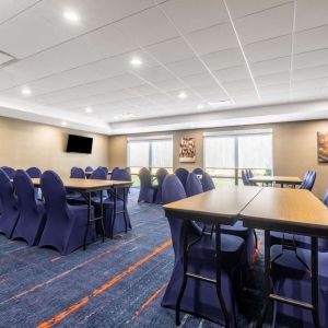 Professional meeting room at Hampton Inn & Suites Benton Harbor.