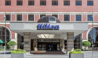 Entrance at Hilton Minneapolis.